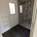 Maison de qualité d’environ 102 m², parfaitement adapté pour les personnes à mobilité réduite.